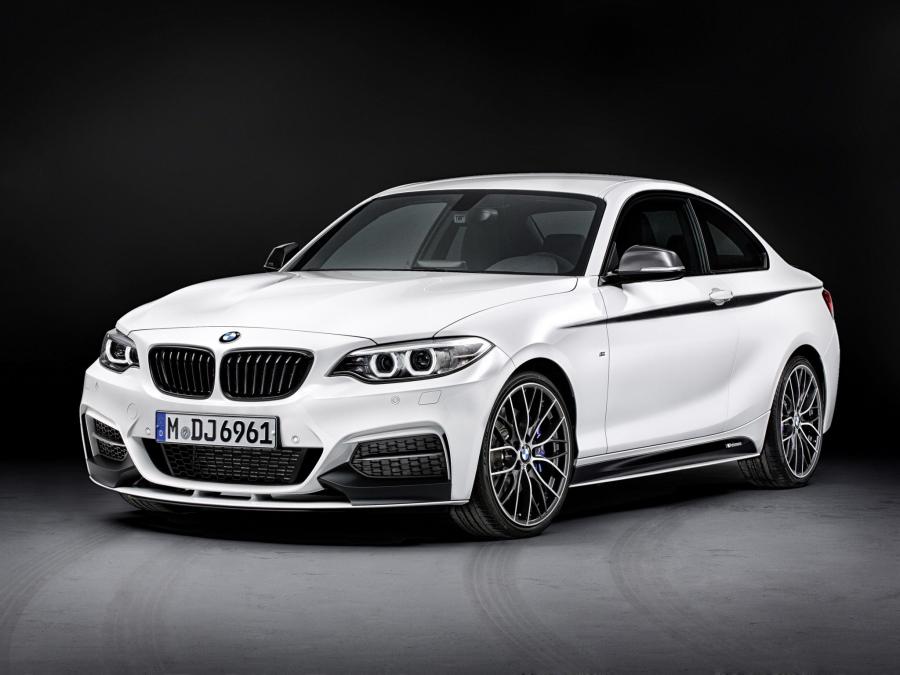  BMW M235i Coupe M Performance Accessories 2014 года  (фото 1 из 11)